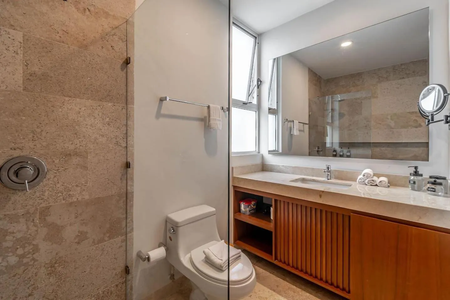 Holiday home Lux 2Br Suite With Jungle Views, Pool, Gym At Nhoa Tulum